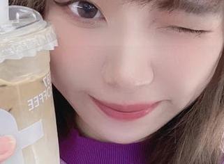 免费照片，闪月半不小心掉进岛村卯月的47层彩虹里